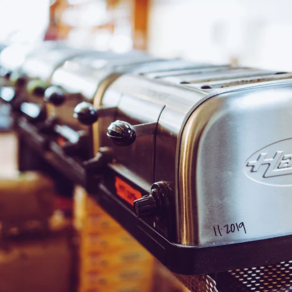 2-Slice Stainless Toaster — Home & Kitchen at Peasley Store